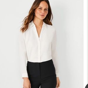 Ann Taylor- Essential Shirt in white. Size small petite.